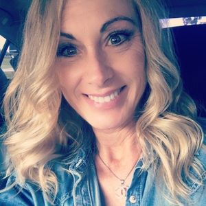 Meet your Posher, Wendy